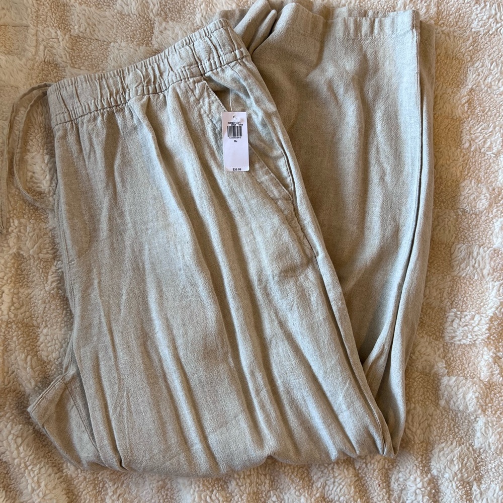 Old Navy Wide Leg Pants in Light Sage